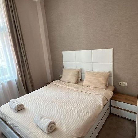 Luxury Apart Vitosha Boulevard Sofia Eksteriør billede