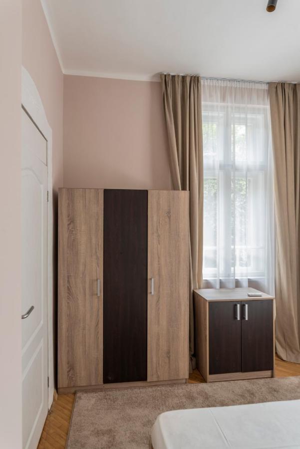 Luxury Apart Vitosha Boulevard Sofia Eksteriør billede